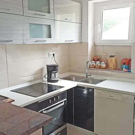 House ספליט