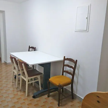 House Apartment Split
