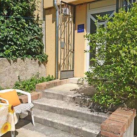 House * Split