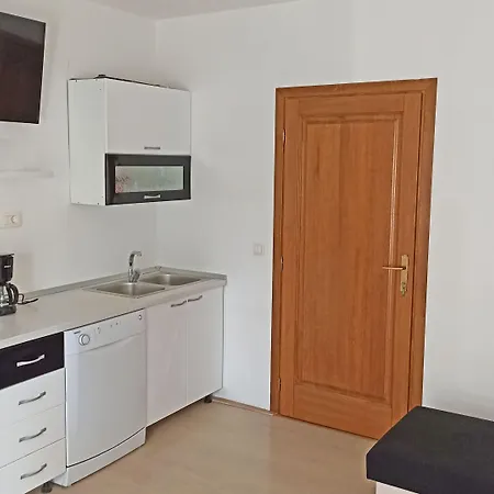 Beach House Apartman